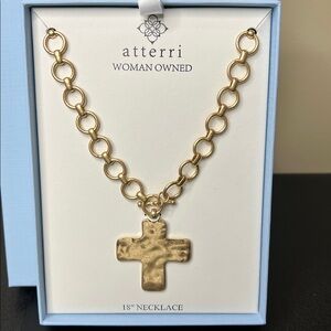Atterri | Toggle Cross Necklace